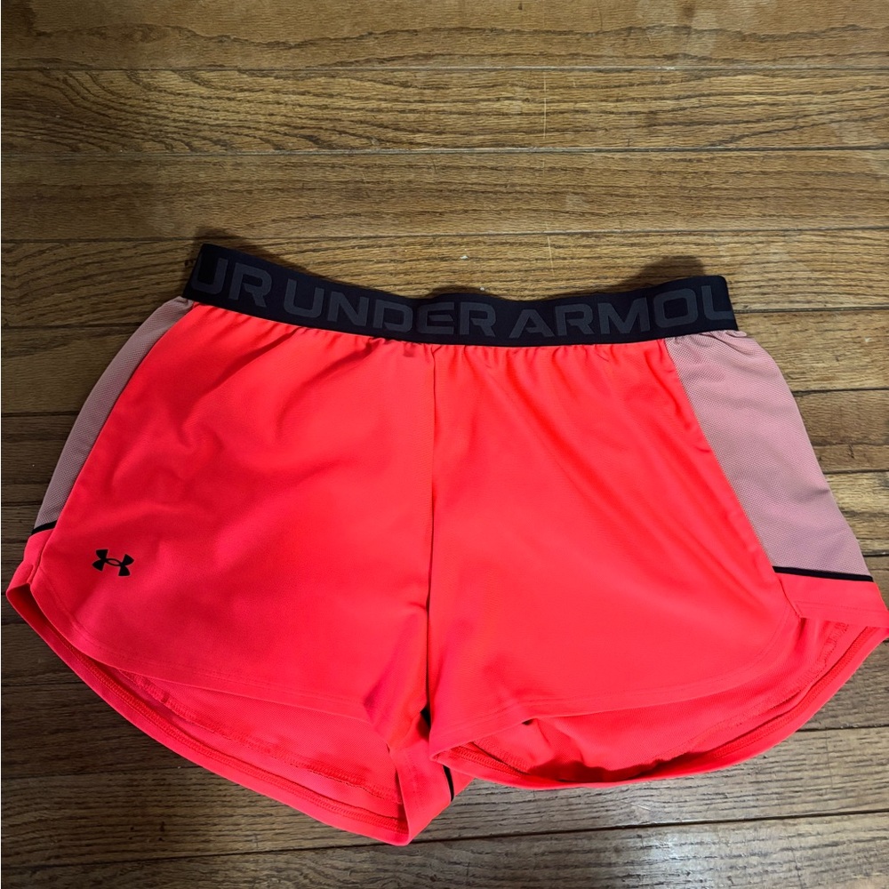 Women’s L Under Armour Pink Athletic Shorts for Maximum Mobility